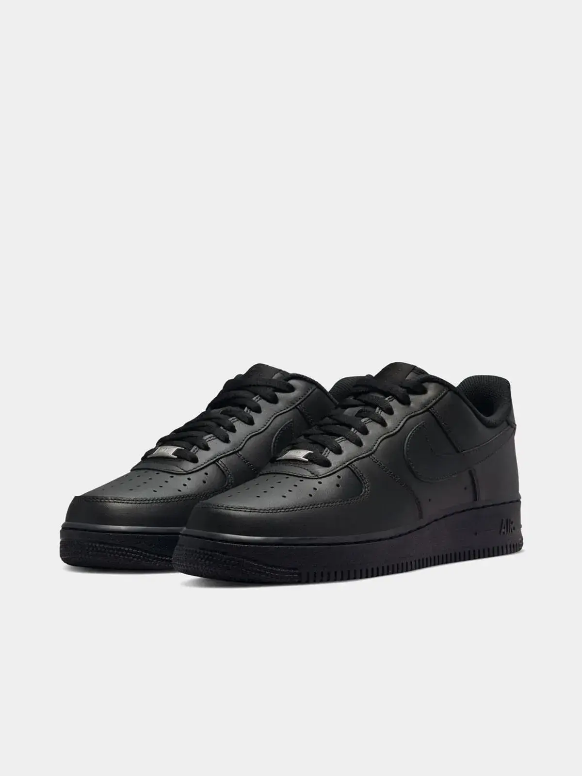 Nike Air Force 1 – Noir Classique thumbnail