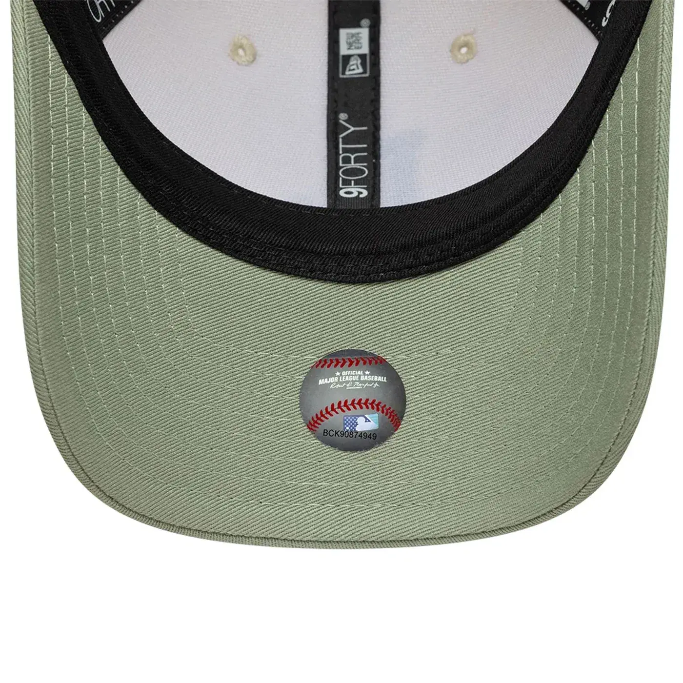 Casquette New Era 9FORTY M-Crown Side Script – LA Dodgers – Cream / Pastel Green thumbnail