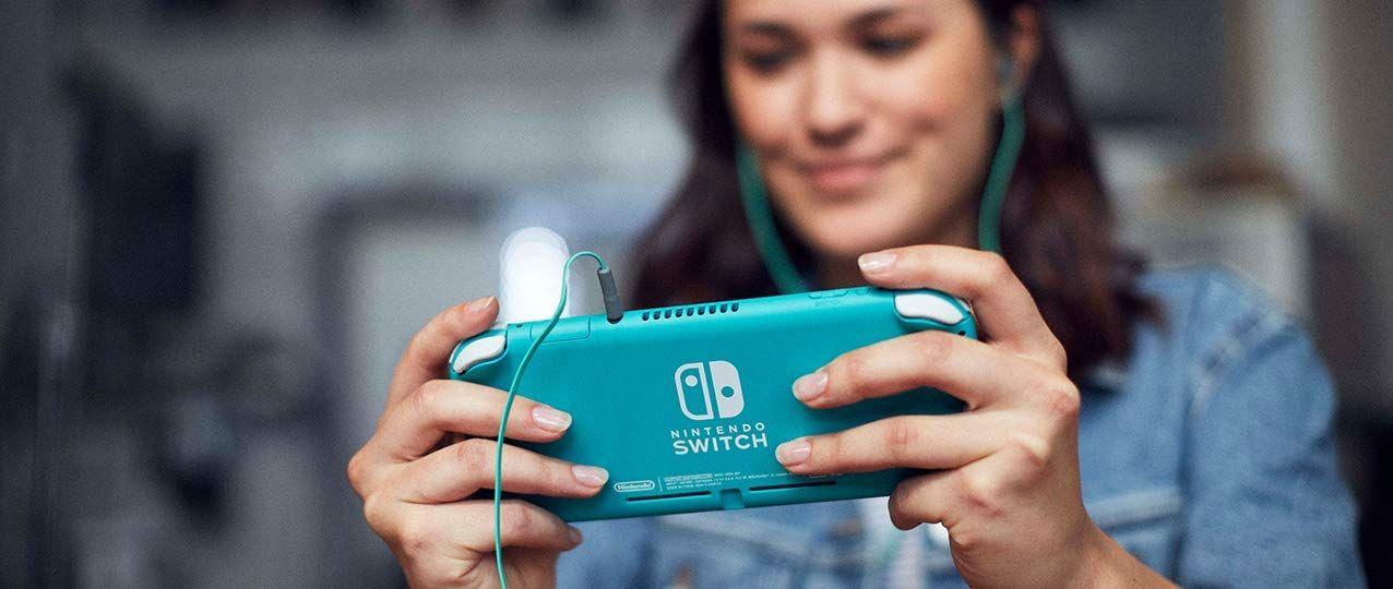 Nintendo Switch Lite thumbnail