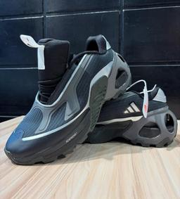 Thumbnail for Adidas Adiprene – Style & Confort à Chaque Pas