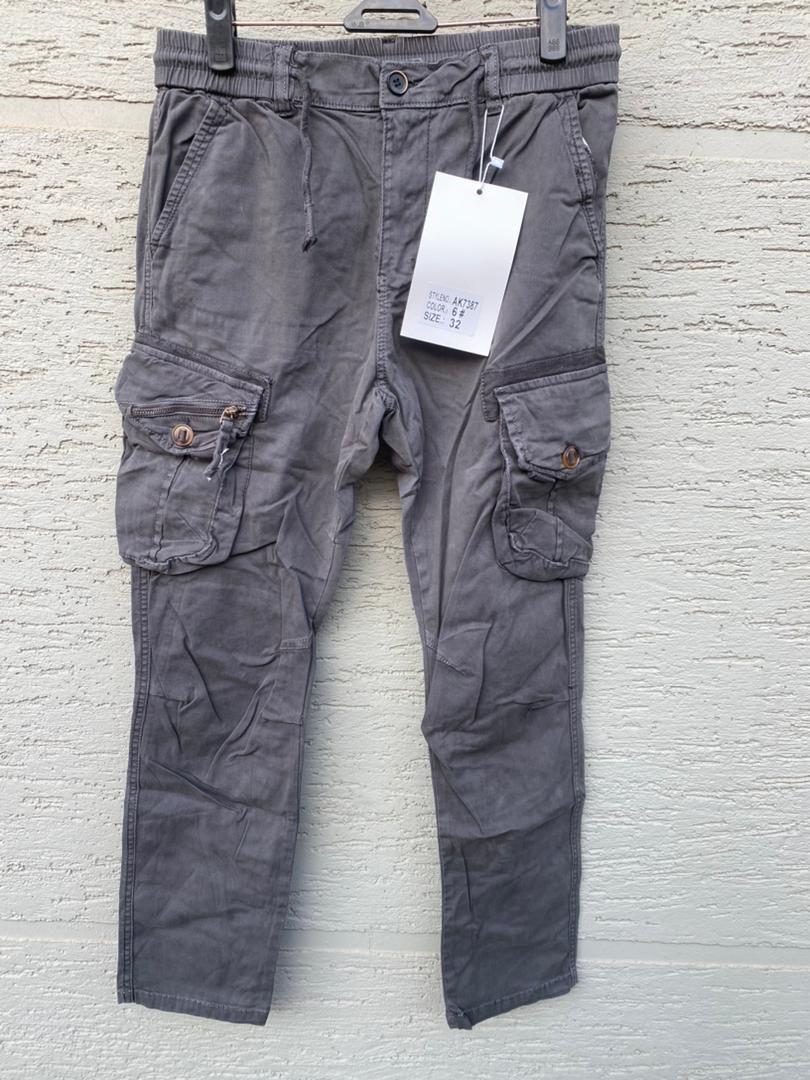 Pantalon Cargo Unisexe – Style Urbain thumbnail