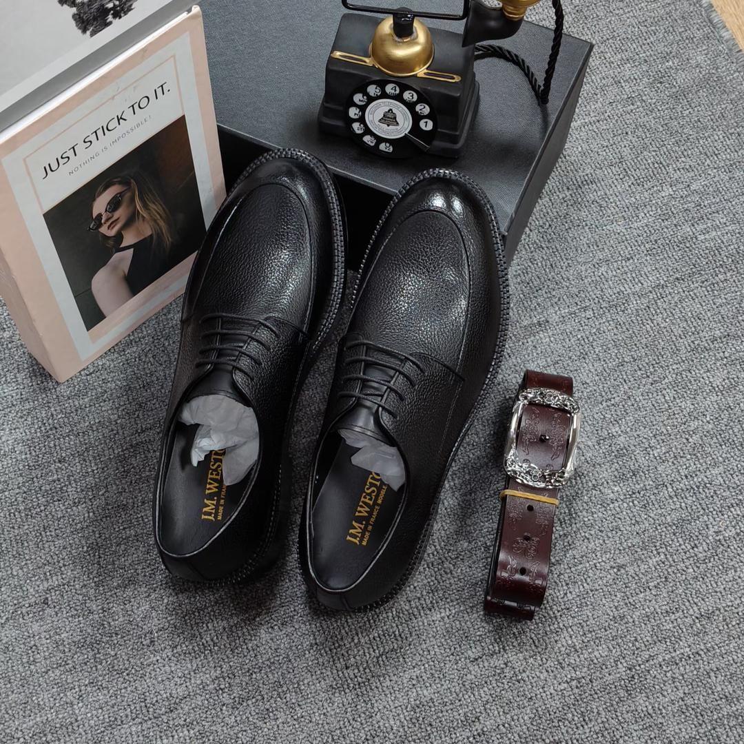 Chaussures Noires JM Weston – Élégance Classique