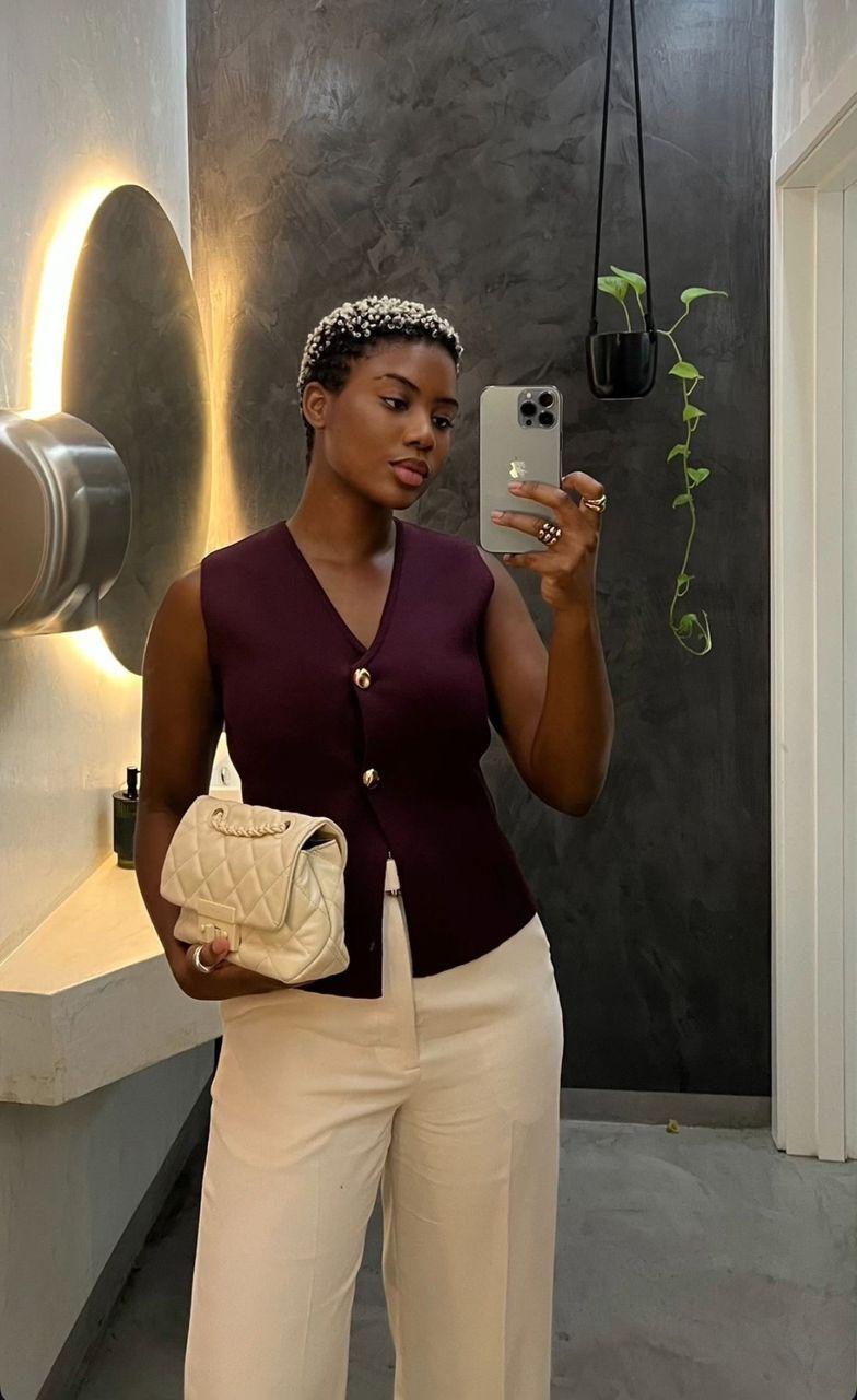 Gilet Zara Sans Manches Femme – Élégance et Superposition Facile thumbnail