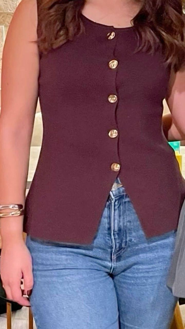 Gilet Zara Sans Manches Femme – Élégance et Superposition Facile thumbnail