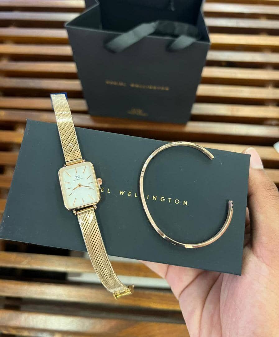 Montre Daniel Wellington Combox Femme – Élégance et Raffinement thumbnail