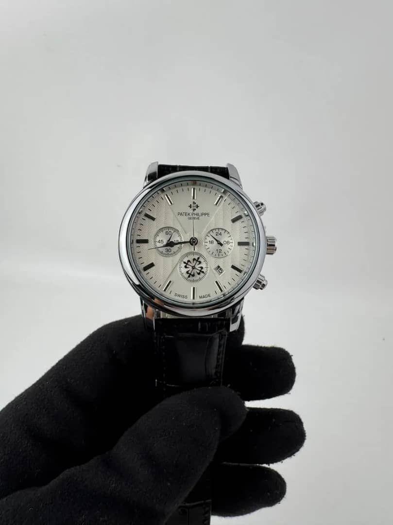 Montre Philippe Patek – Luxe et Excellence Horlogère thumbnail
