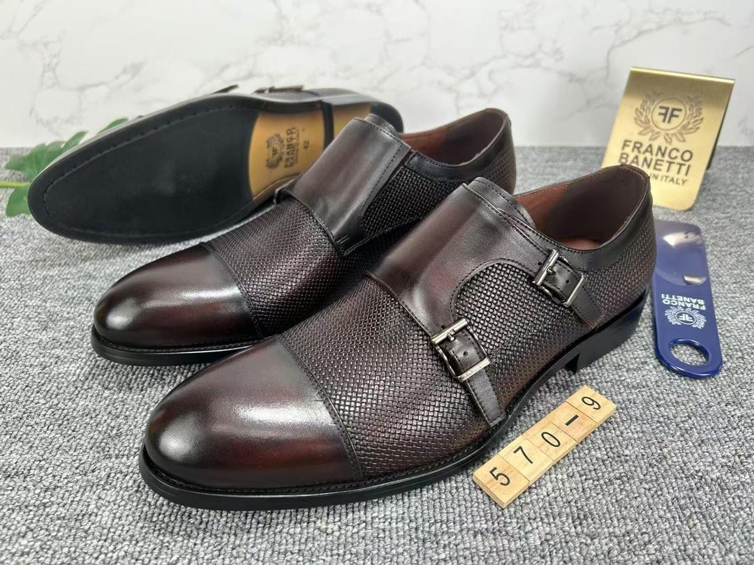  Chaussures à Boucles Franco Banetti