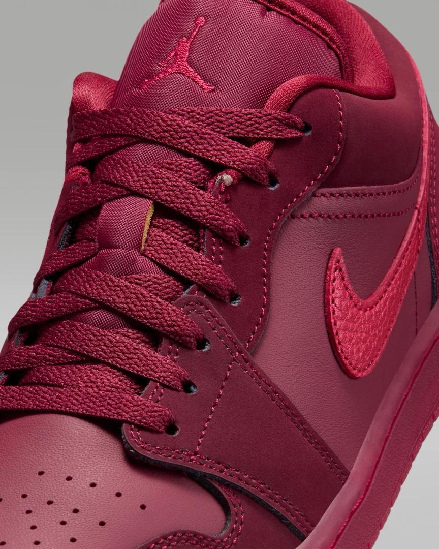 Nike Air Jordan 1 Low Rouge thumbnail