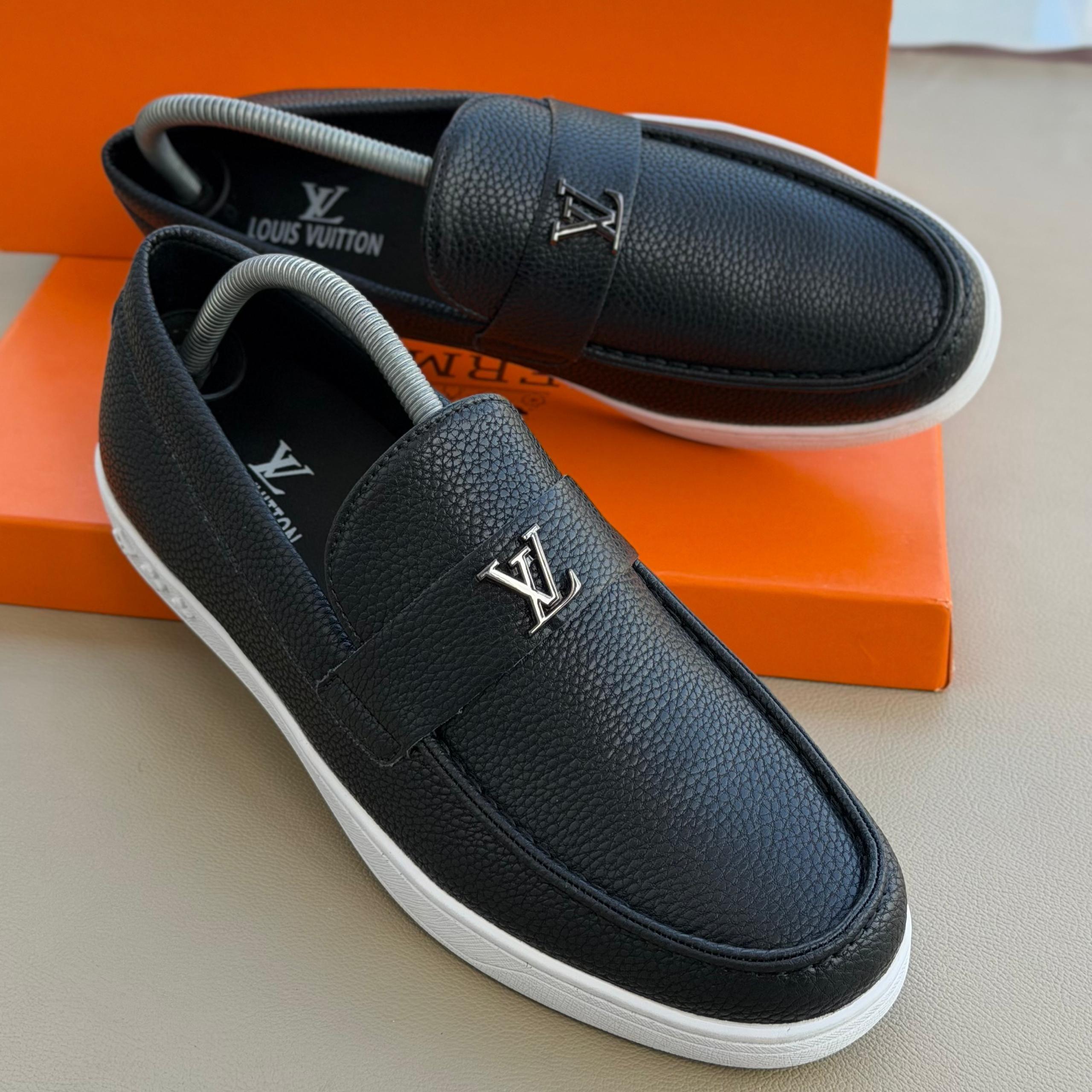 Loafers Louis Vuitton – Mocassins Homme Luxe thumbnail