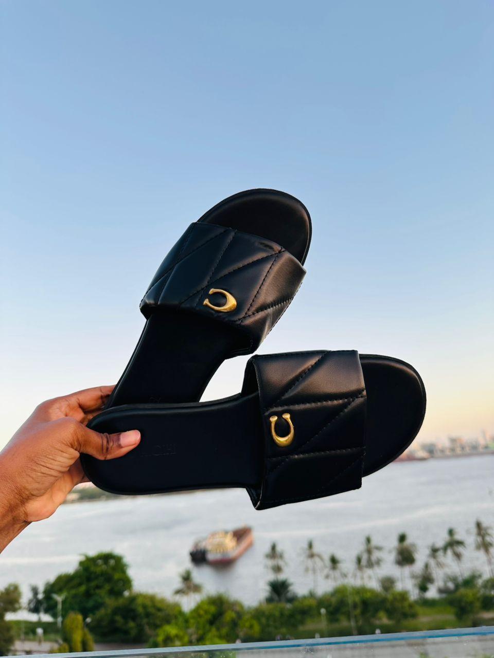Mules Plates Coach pour Femme  thumbnail