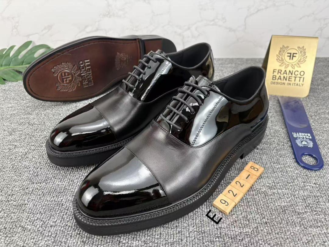 Chaussures Classiques Noires Franco Banetti