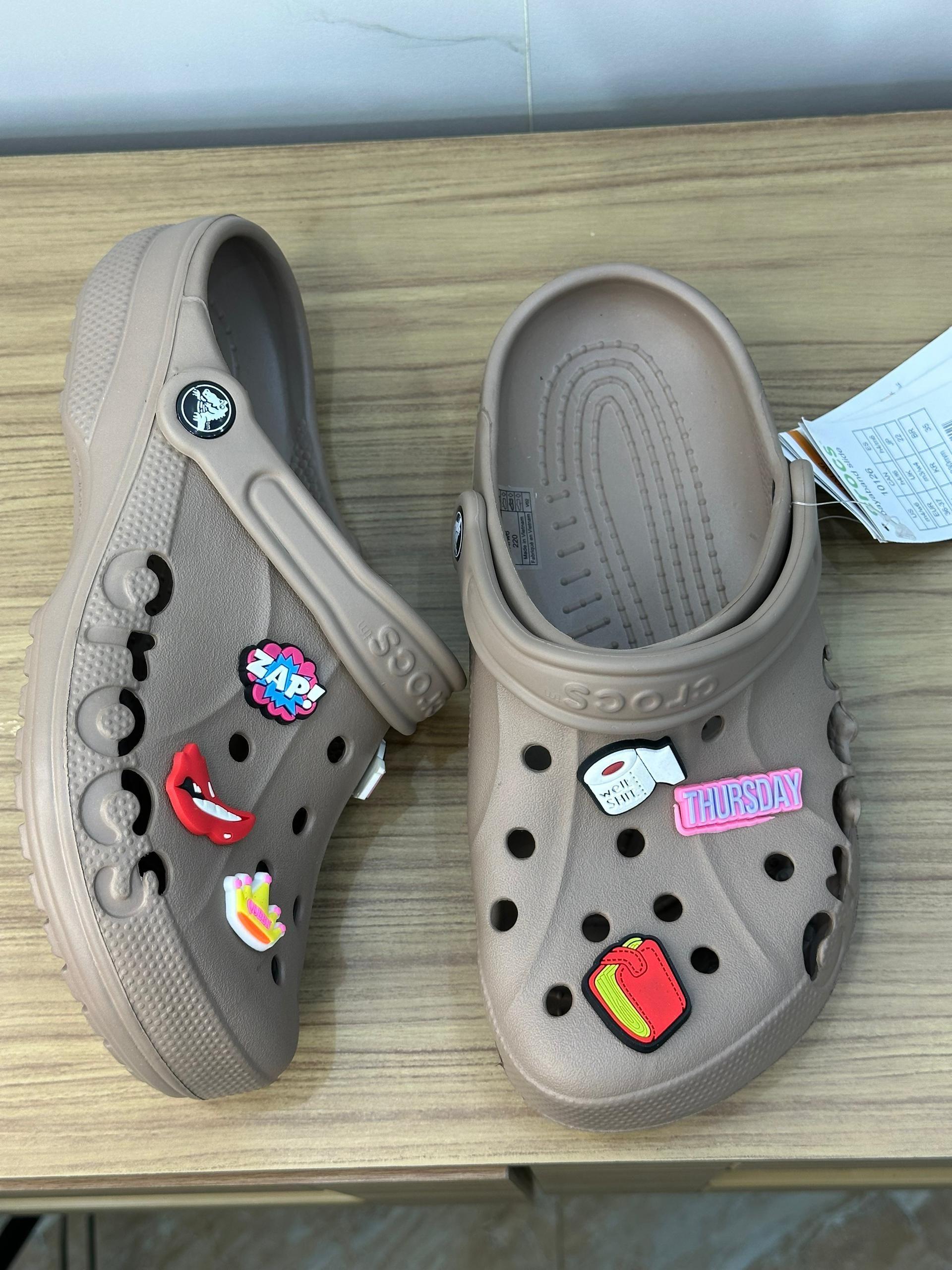 Crocs Bayaband Clog – Confort Sportif & Style Décontracté