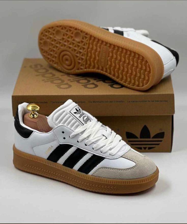 Adidas Samba