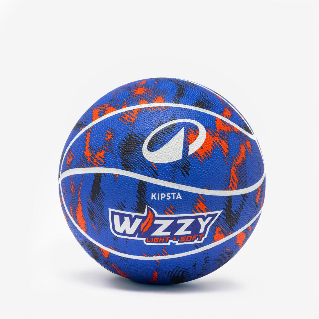 Ballon de basketball taille 4 - WIZZY K500L bleu rouge